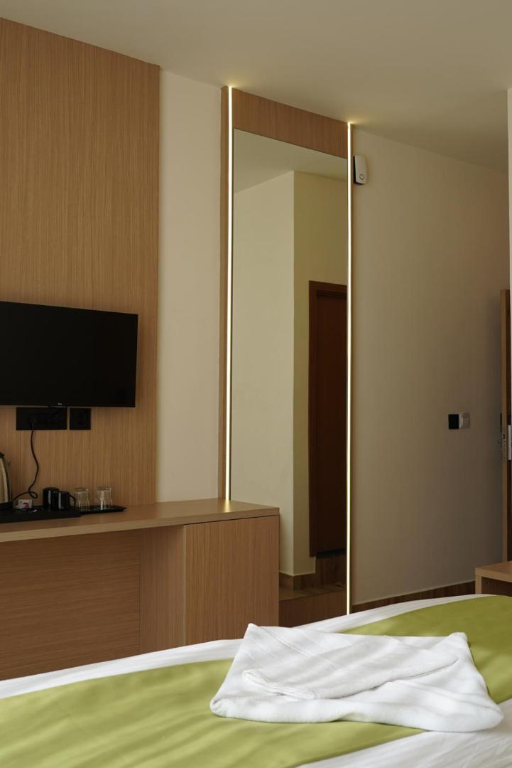 Dn Hotel Kochi ภายนอก รูปภาพ